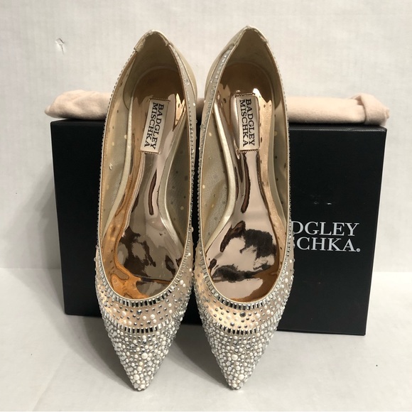 Badgley Mischka Women's Babette Pointed Embellished Flats 8 NIB - Picture 4 of 12